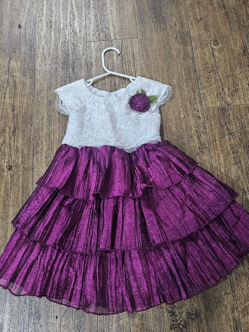 Jona Michelle Girls Dress Sz 4T White Lace Purple Metallic Tiered Party Holiday
